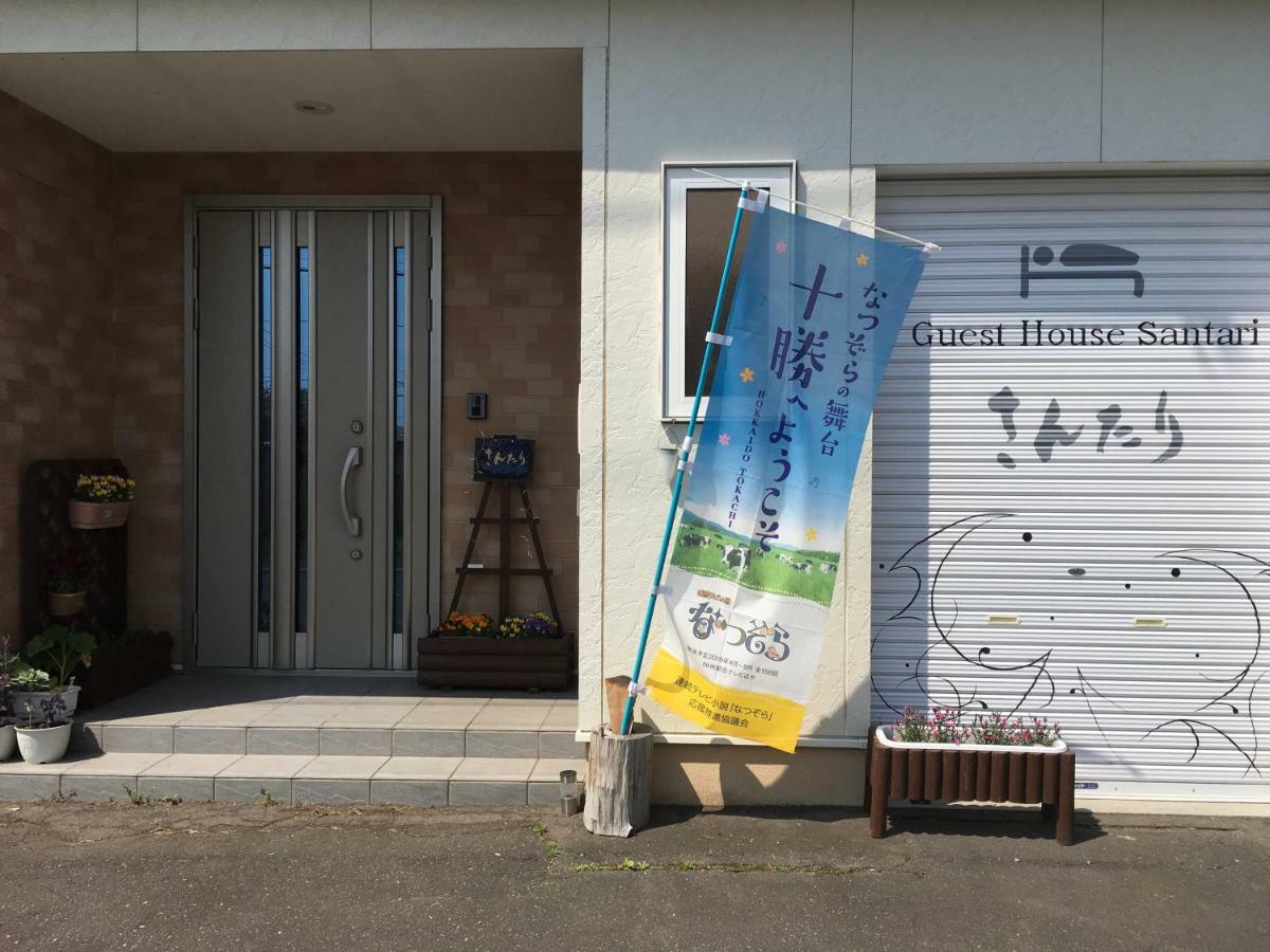Santari Hotel Shintoku Exterior photo